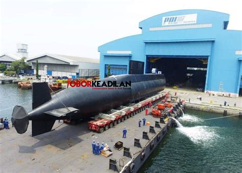 Sebab, telah ditemukan beberapa serpihan milik kapal berisi 53 orang tersebut. Kapal Selam Nagapasa Class Rakitan PT PAL Akan Diluncurkan ...
