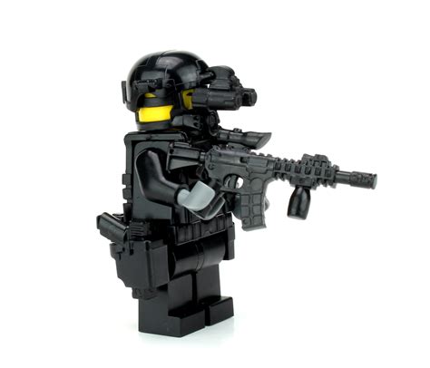 Swat Police Officer Assaulter Made With Real Lego Minifigure