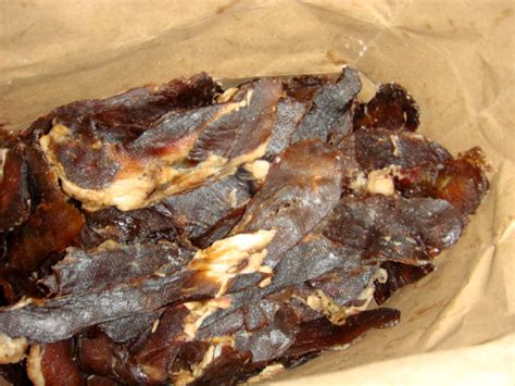 Once filled and ready to go pull the trigger and squeeze out a line of meat. Homemade Beef Jerky Recipe - Food Republic