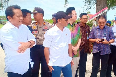 Official portrait of bahlil lahadalia as investment coordinating board. Eks Lahan Transmigrasi di Desa Sungai Cingam Akan ...