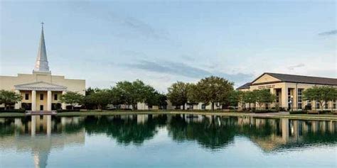 Best Nursing Schools in South Carolina in 2023 (Online & On-Campus)