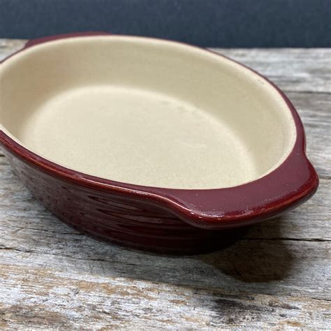 Pampered Chef Cranberry Glazed Large Oval Baker Stoneware