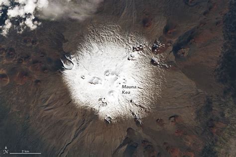 Nasa Rare Blizzard Brings Snow To Hawaiis Tallest Volcanoes