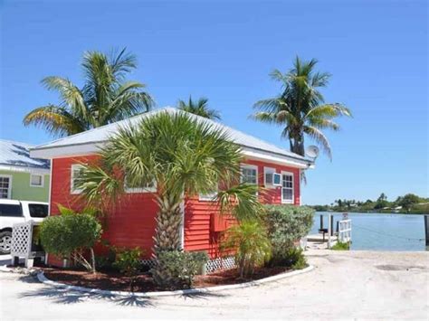 10 Charming Beachfront Cottages In Florida With Ocean Views Trips