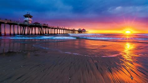 Veronica hill of california travel tips shares her guides to the best california beaches and attractions. 24 hours in Huntington Beach, California - Surf City USA