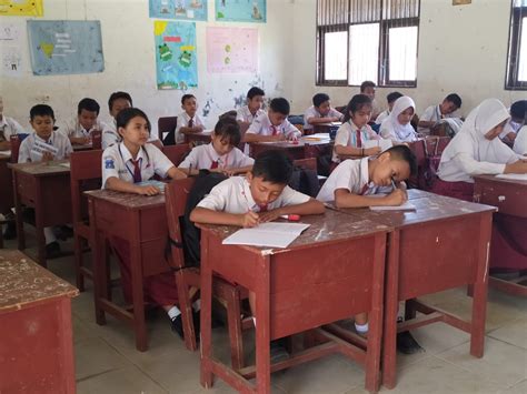 Bikin melongo 5 fakta tidak lazim tentang sekolah siswi di jepang. Infrastruktur Sekolah Beri Rasa Nyaman belajar | Media ...