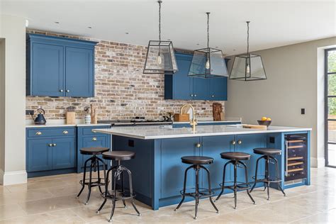 London Residential Project Blue In Frame Bespoke Kitchen Mtd