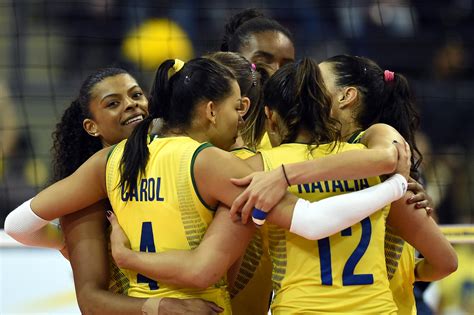 Check spelling or type a new query. Melhor do Vôlei - Jogadora é cortada da Seleção Feminina ...