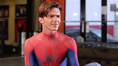 Drake Bell Spiderman Drake Bell Joins Fellow Spider Man Tom Holland