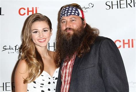 Duck Dynasty Star S Daughter Models Prom Dresses [photos]