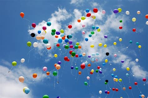 Balloon Ban Doesnt Float As Good Idea