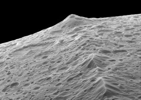 How Iapetus Got Its Ridge Spaceref