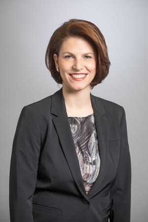 2017'den 2019'a kadar edtstadler devlet sekreteri i̇çişleri bakanlığı. Karoline Edtstadler: Resolute Richterin wird ÖVP ...