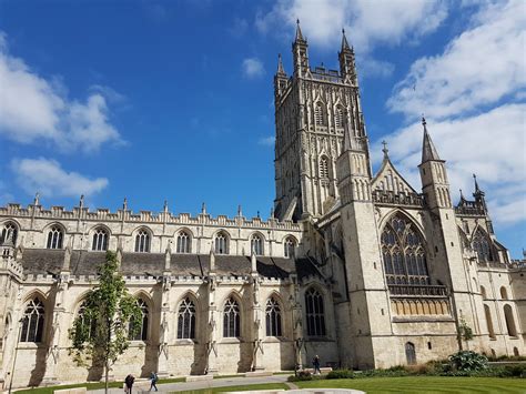Visit Gloucester Cathedral In England Facts History And Harry Potter