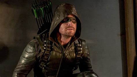 Who Is Green Arrow The Emerald Archer Movie Rewind Backstory
