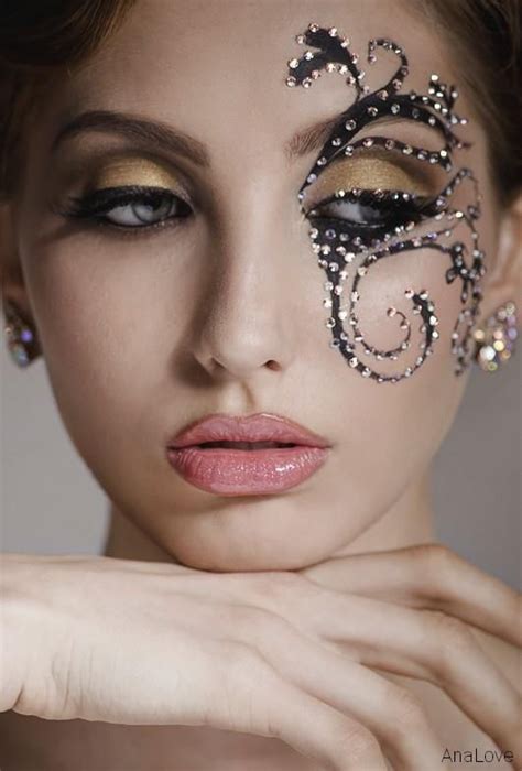 Different Masquerade Makeup Rhinestone Makeup Mask Makeup