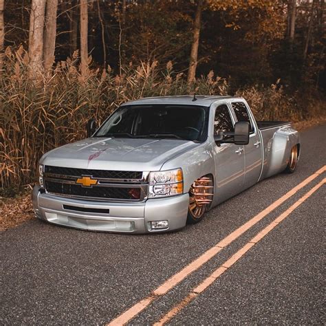 Chevy Silverado Crew Cab Dually Dually Trucks Dropped Trucks Cool Trucks