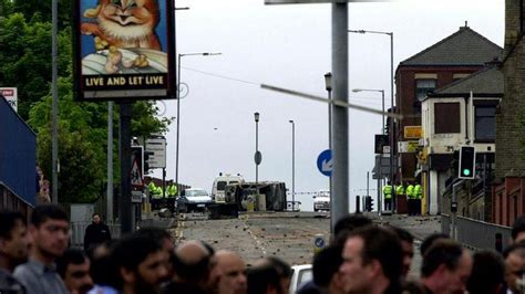 Oldham Riots Long Way To Go In Healing Racial Tensions Bbc News