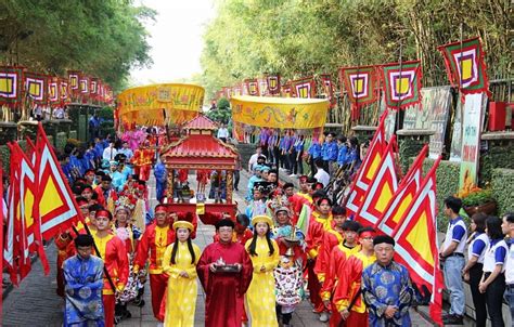 Top 14 Lễ Hội Truyền Thống Nổi Tiếng Nhất Việt Nam