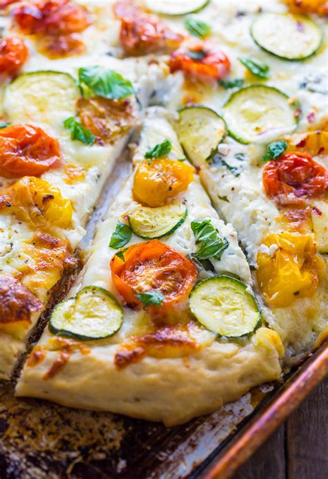 White Pizza With Tomatoes Basil And Zucchini Baker By