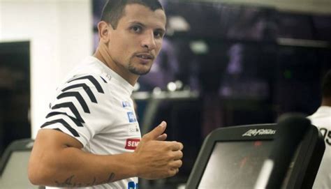 Fútbol internacional emiliano vecchio vuelve a argentina: Rumores de retorno de Emiliano Vecchio ilusionan a la hinchada de Unión Española | El Periodista ...