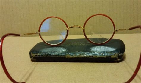 Eyeglasses The History Behind The Frames Hankering For History