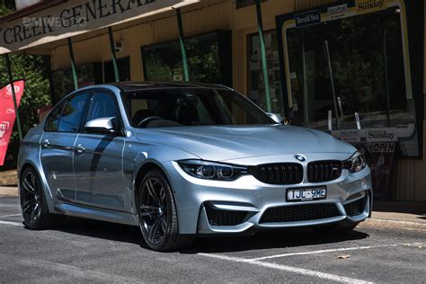 Модель bmw m3 была рождена благодаря противостоянию в кузовных чемпионатах с мерседесом 190е. TEST DRIVE: 2018 BMW M3 Pure - The Australian Special Edition
