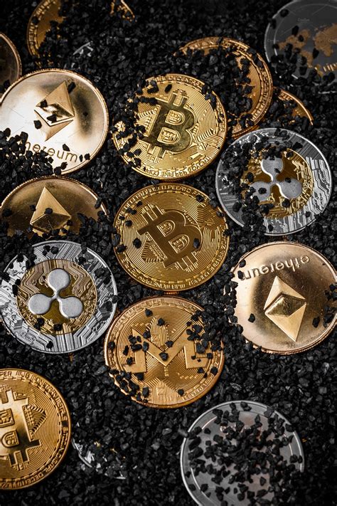 View and analyze over 1600 cryptocurrencies from over 80 exchanges! Pile of cryptocurrencies in 2020 | Bitcoin account ...