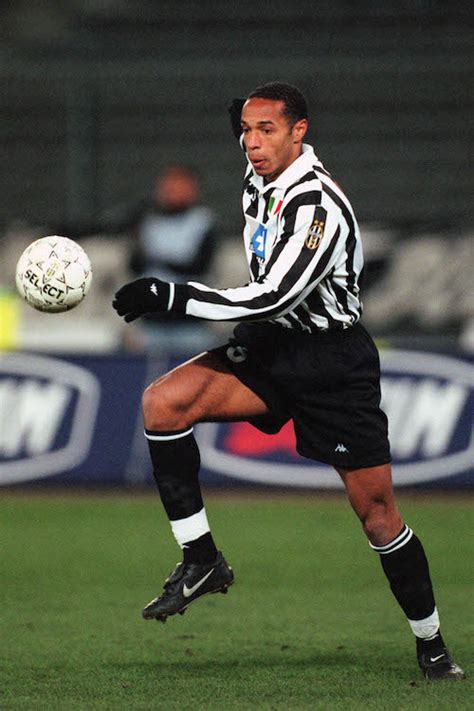 Barcelona manchester united inter milan real madrid c.f. Les 12 travaux de Thierry Henry DOSSIER