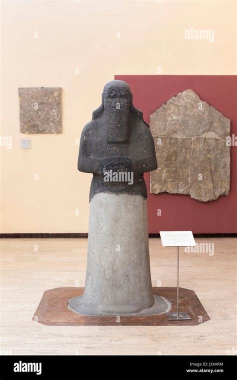 Unfinished Statue Of A King Probably Shalmaneser Iii Stock Photo Alamy
