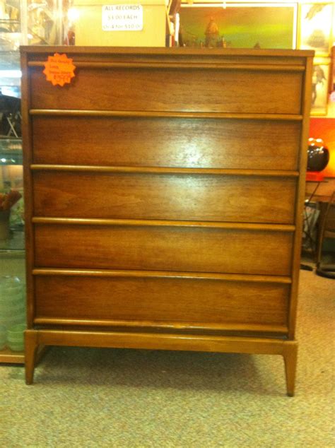 Mid century modern bedroom dresser. Lane Mid Century Modern Dresser | Mid century modern ...