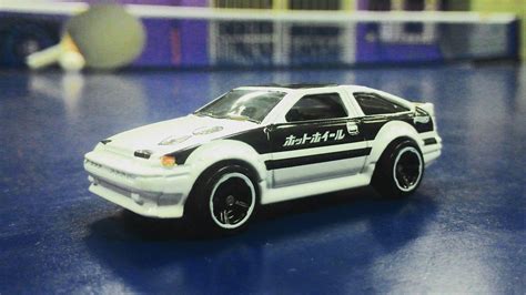 1:32 initial d toyota trueno ae86 alloy diecast car model, sports car toys for kids and adults ,pull back vehicles toy cars (black hood+white). Toyota AE-86 Corolla (Initial-D)