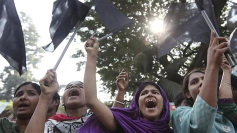 Protestas En Bangladesh Por Las Condiciones De Trabajo Infrahumanas En