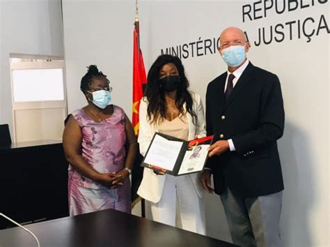 Death Certificates Of Nito Alves And Saidy Mingas Delivered Ver Angola Daily The Best Of Angola