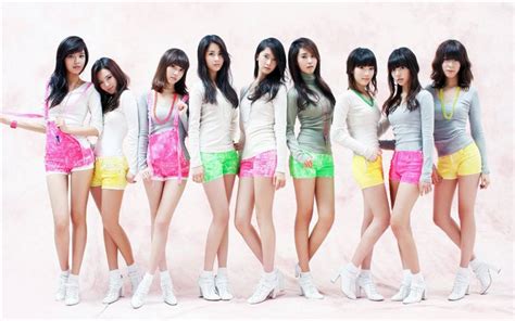 1000+ Best Girls Mac Wallpapers Free HD Download - AllMacWallpaper