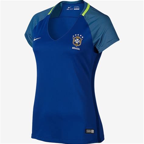 A delegação brasileira segue em voo fretado saindo de portland, nos estados unidos, com destino a tóquio. Camisa Nike Brasil 2 Ii Seleção Brasileira Feminina Azul ...