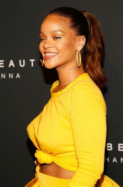 Rihanna Best Beauty Looks Popsugar Beauty Australia Photo 17