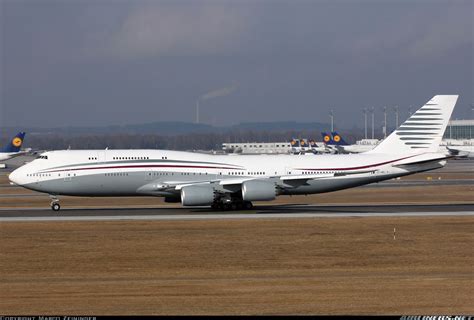 Boeing 747 8kb Bbj Untitled Qatar Amiri Flight Aviation Photo
