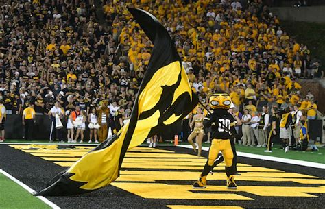 The best iowa sportsbooks for 2021. Iowa Sports Betting Launch: What You Need To Know