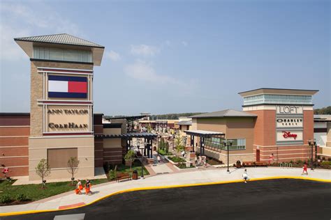 Complete List Of Stores Located At St Louis Premium Outlets A