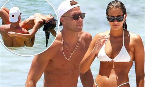 Wet and wild on brynn tyler. Kendall Jenner's ex Blake Griffin gets wet and wild with ...