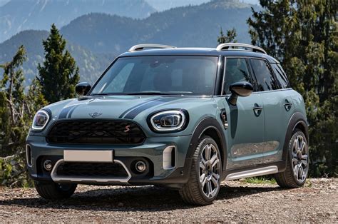 2021 Mini Countryman Facelift Launched Priced From Rs 3950 Lakh
