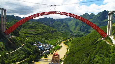 Worlds Longest Spanning Arch Bridge Takes Shape In China China News