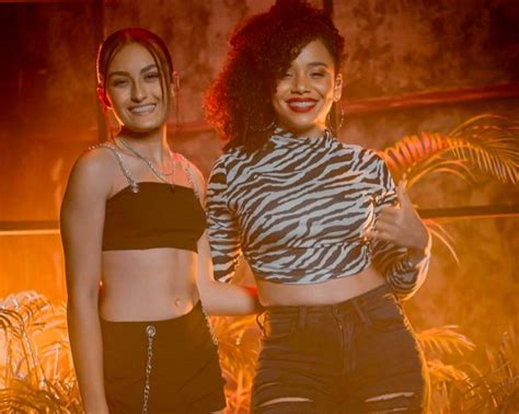 Chelsy Y Nicole Nima Unen Sus Voces En El Sencillo La Oficial N Digital