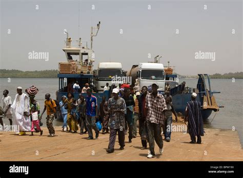 Ferry Crossing The River Gambia Between The Mainland And Janjanbureh Island The Gambia Stock