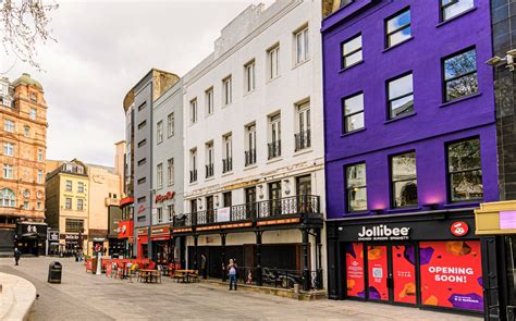 Jollibee To Open Europe Flagship Store At The Iconic London West End