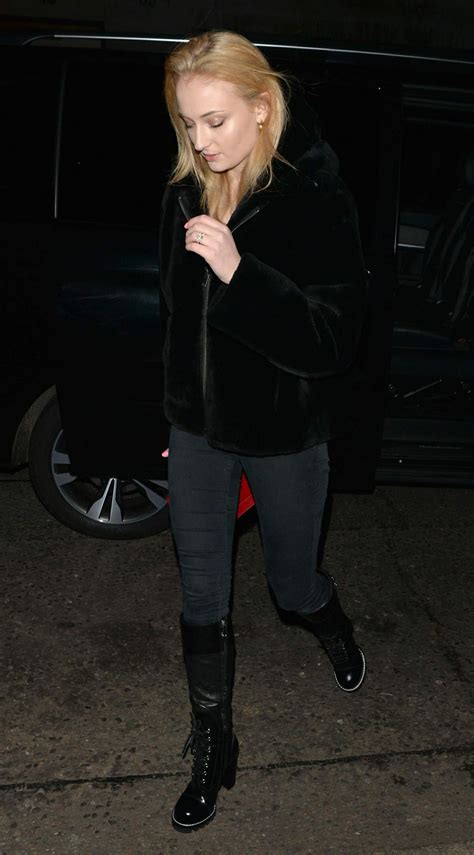 Sophie Turner Dines Out With Joe Jonas At In London Celebmafia