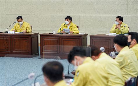 Maybe you would like to learn more about one of these? 원희룡 지사 "코로나19, 백신접종 앞두고 지역감염 예방 만전 ...