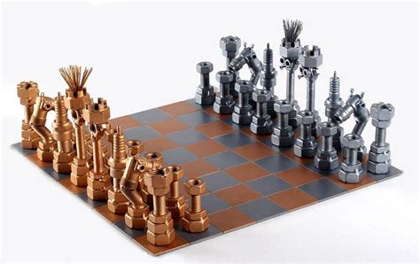 Moderna variante del design degli scacchi. Handmade Steel Chess Set, Unique Chess Pieces, Modern ...