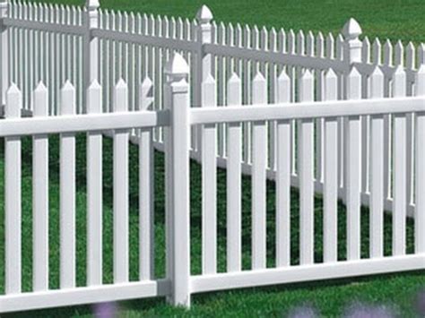 Nationwide vinyl fencing shows you how easy it is to install a vinyl fence on your own. How to Install a Vinyl Picket Fence (part 1) - YouTube